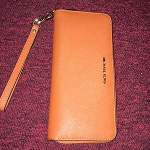 MK — Orange wallet